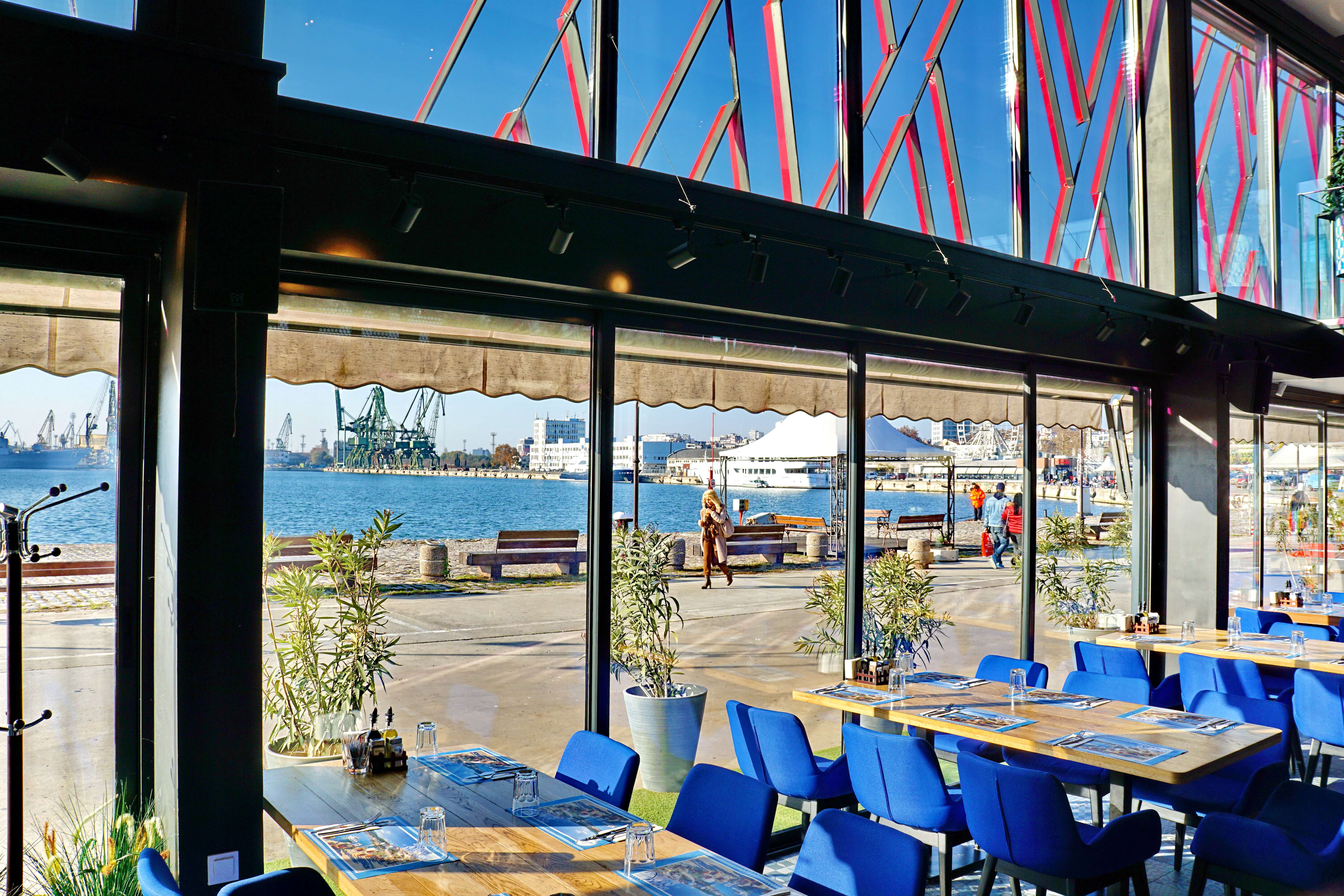 L&Uuml;KS CONTEMPORARY RESTORANLAR 3